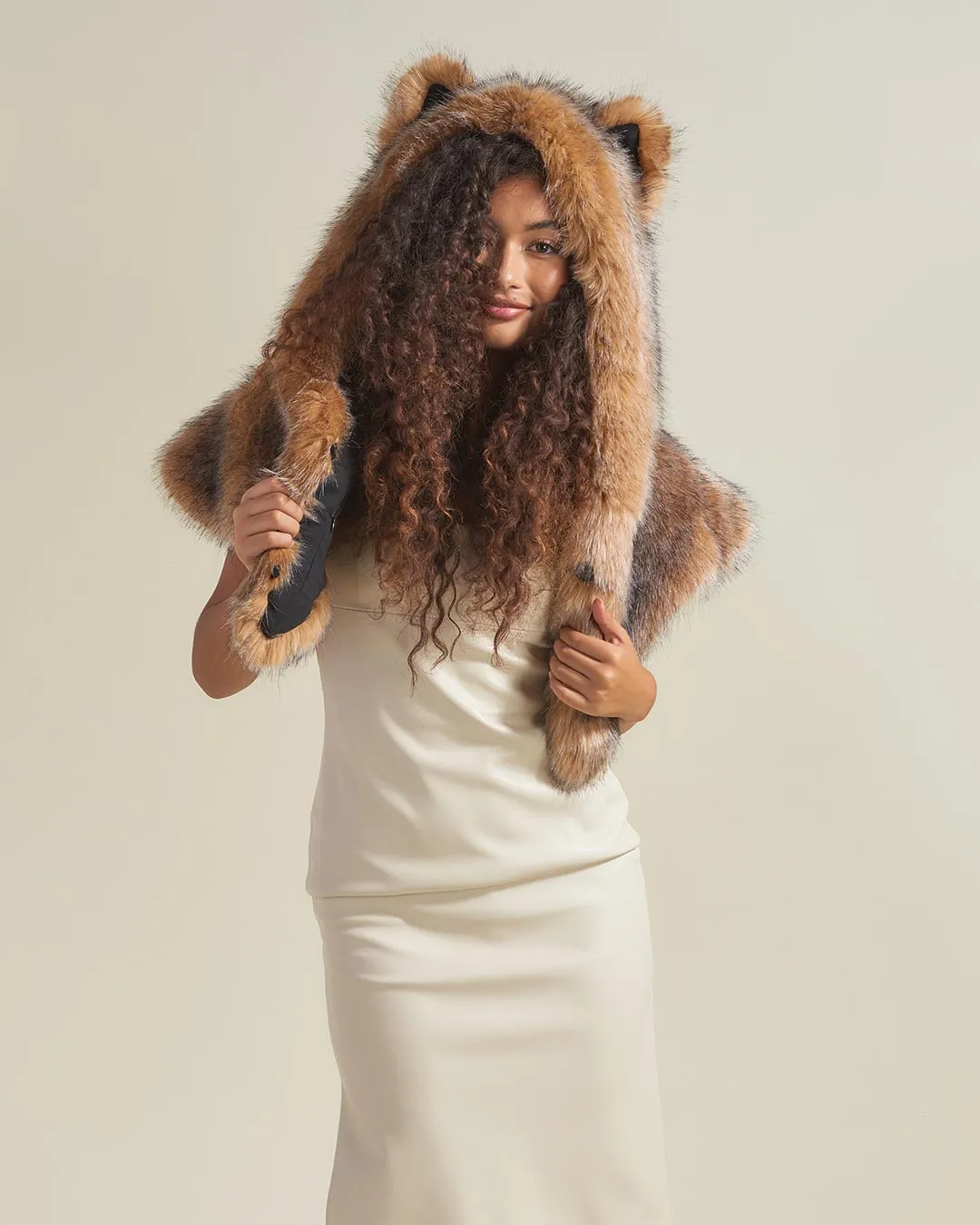 Coyote Luxe Collector Edition Faux Fur Shawl | Women's