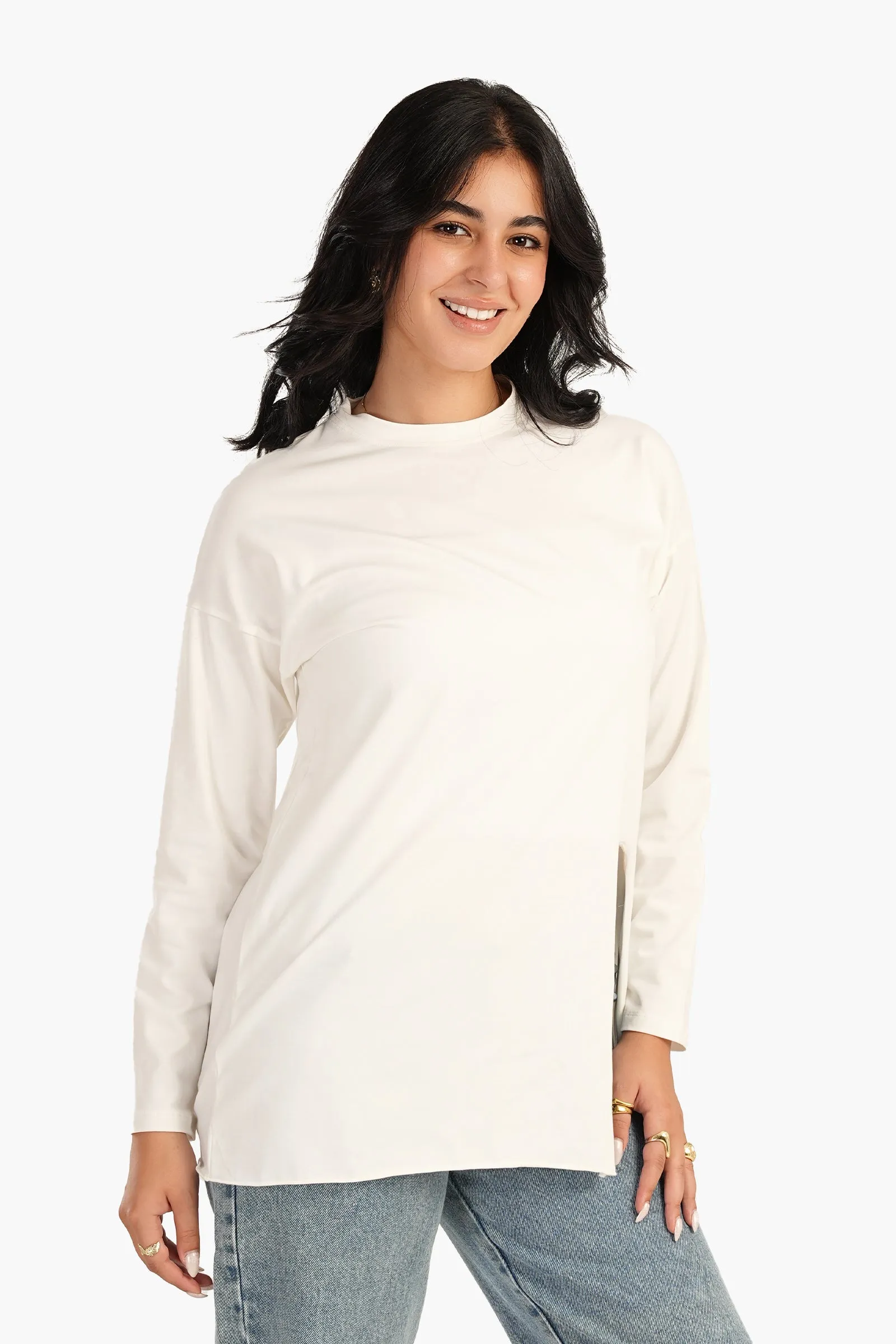 Loose Basic T-Shirt with Slit