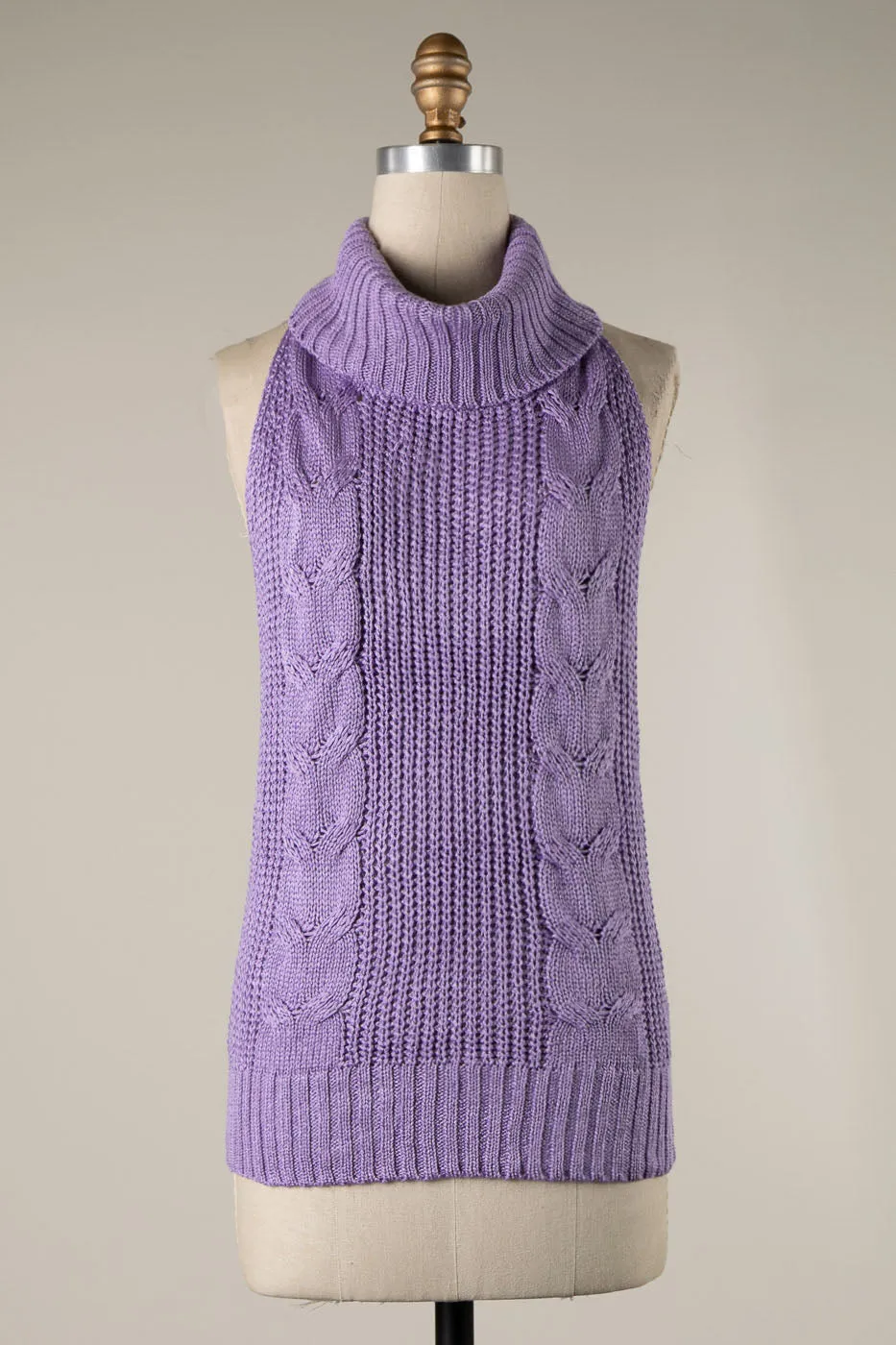 OPEN BACK CABLE KNIT TURTLENECK SLEEVELESS VEST 1 PACK