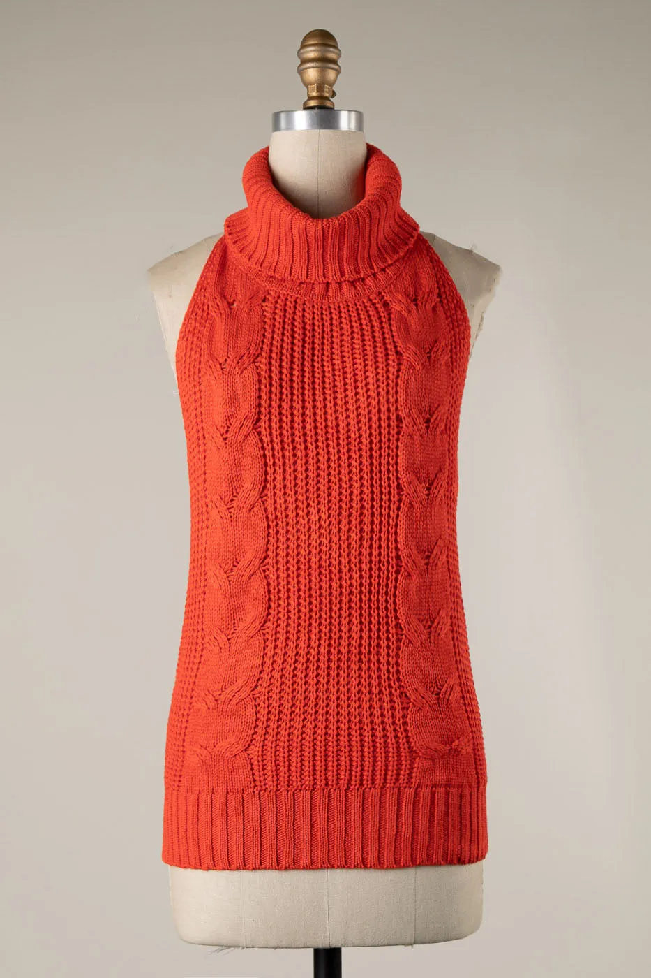 OPEN BACK CABLE KNIT TURTLENECK SLEEVELESS VEST 1 PACK