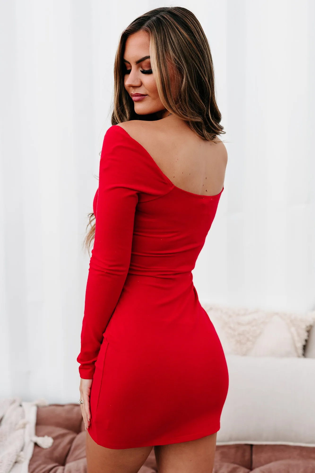 "Where's The Party" Long Sleeve Bodycon Mini Dress (Red)